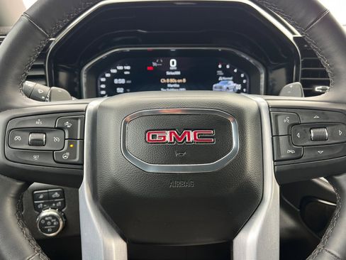 Used 2023 GMC Sierra 1500 SLT w/ SLT Premium Package image 32