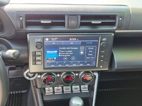 Used 2022 Toyota GR86 w/ ALL Weather Mat Package (TMS) RWD image 17