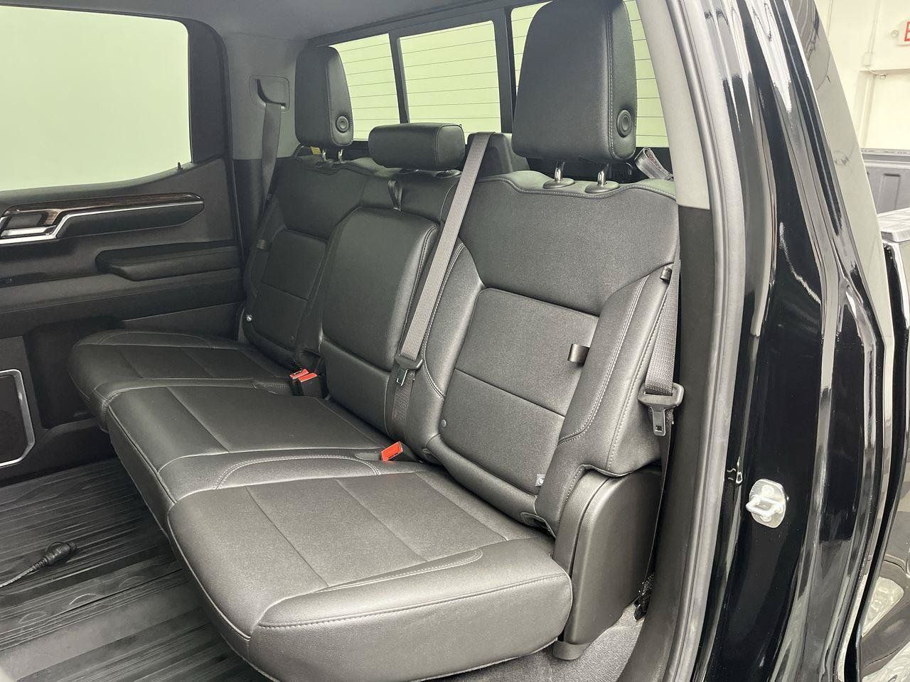 Certified 2024 GMC Sierra 1500 Elevation w/ Elevation Premium Package AWD/4WD image 13