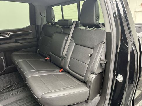 Certified 2024 GMC Sierra 1500 Elevation w/ Elevation Premium Package AWD/4WD image 13