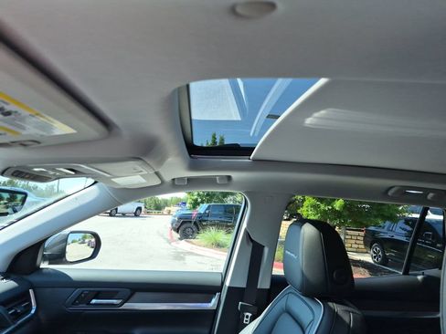 New 2026 GMC Terrain Denali AWD/4WD image 30