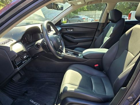 Used 2025 Honda Accord EX-L image 8