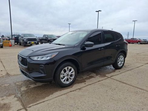 Used 2025 Ford Escape Active image 3