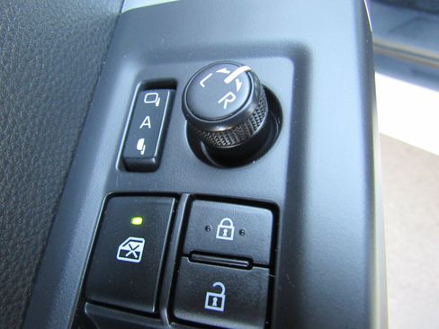 Used 2025 Toyota Tundra 1794 Edition AWD/4WD image 14
