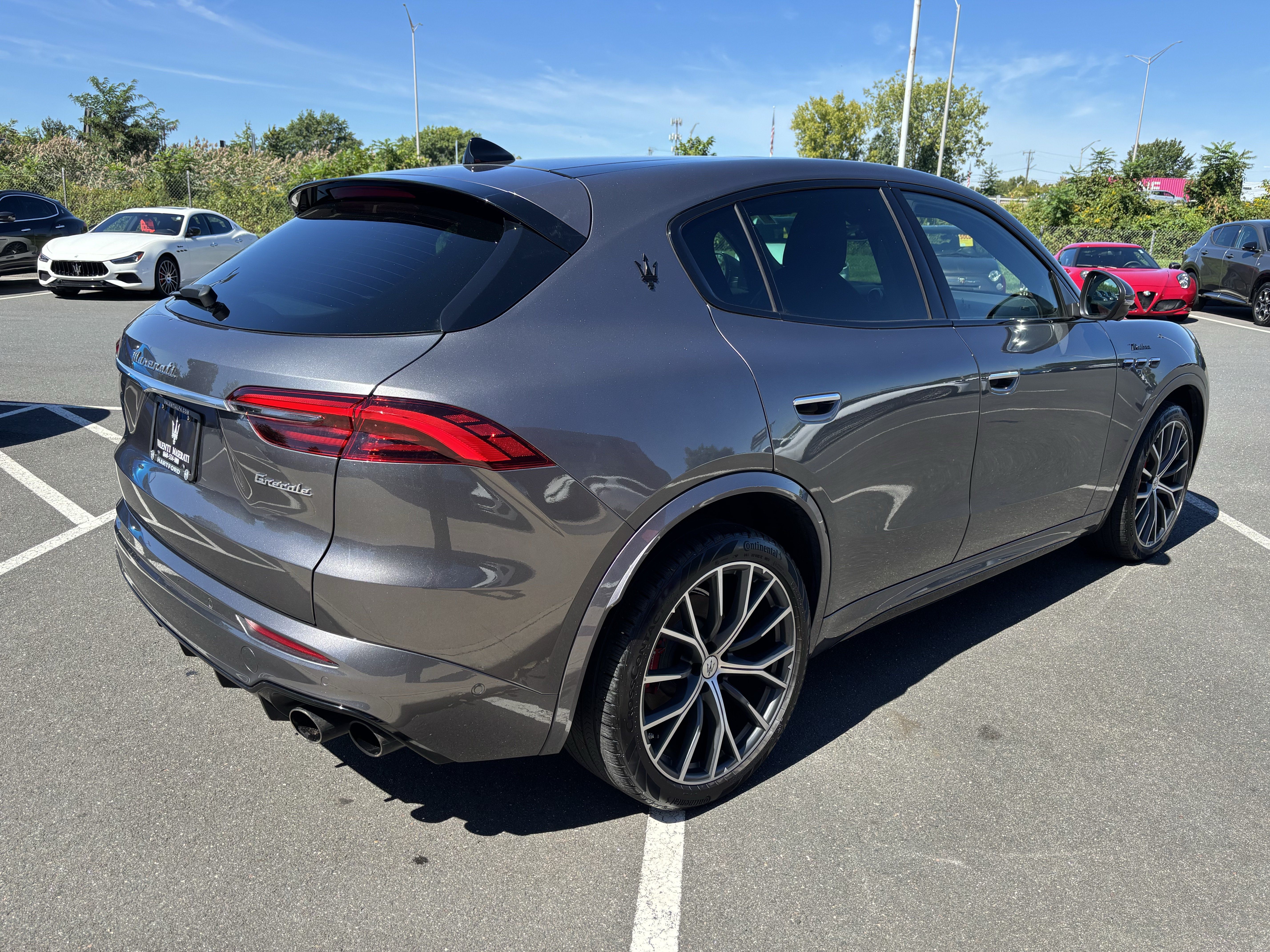Used 2023 Maserati Grecale Folgore AWD/4WD image 7