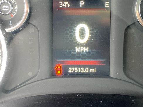 Used 2024 RAM 2500 Big Horn w/ Bed Utility Group image 19