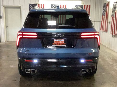 Used 2024 Chevrolet Traverse RS w/ LPO, Floor Liner Package image 5