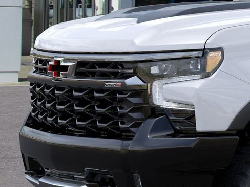 New 2026 Chevrolet Silverado 1500 ZR2 image 13