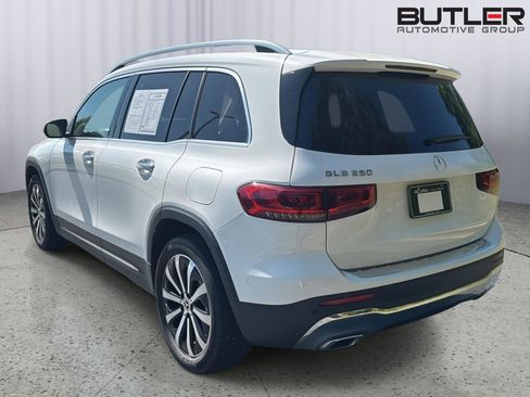 Used 2023 Mercedes-Benz GLB 250 image 7