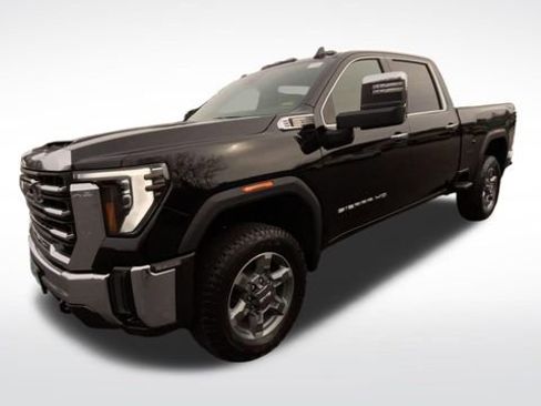 New 2026 GMC Sierra 3500 SLT image 5