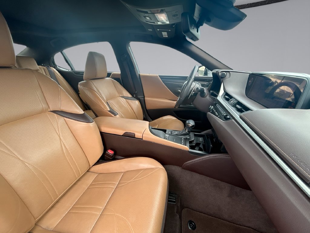 Used 2019 Lexus ES 350 Ultra Luxury FWD image 29