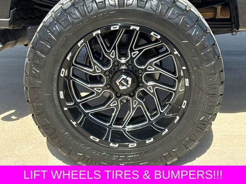 Used 2024 Ford F350 Platinum w/ FX4 Off-Road Package AWD/4WD image 10