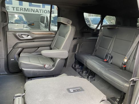 Used 2022 Chevrolet Suburban Premier w/ Max Trailering Package RWD image 16