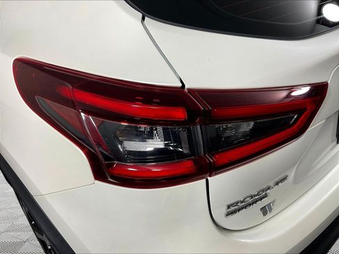 Used 2021 Nissan Rogue Sport SL w/ Premium Package AWD/4WD image 23
