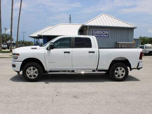 Used 2026 RAM 2500 Big Horn AWD/4WD image 6