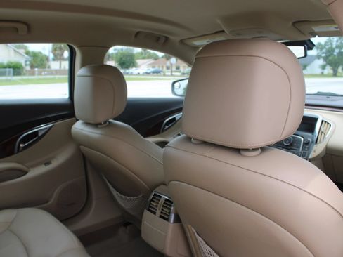 Used 2011 Buick LaCrosse CXS FWD image 29