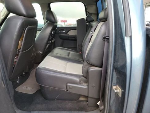 Used 2011 GMC Sierra 1500 SLT w/ All-Terrain Package image 10