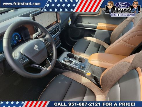 New 2025 Ford Bronco Sport Outer Banks image 3