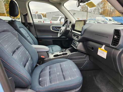 New 2025 Ford Bronco Sport Heritage w/ Convenience Package image 11