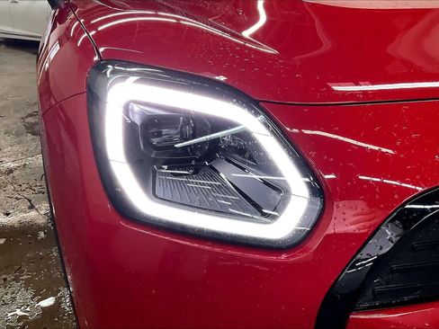 Certified 2025 MINI Cooper Countryman SE image 31