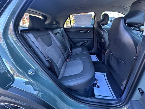 New 2026 Kia Niro EX image 14