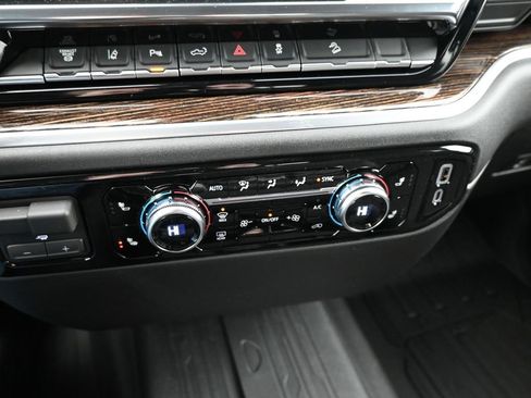 New 2026 GMC Sierra 3500 SLE w/ SLE Value Package image 12