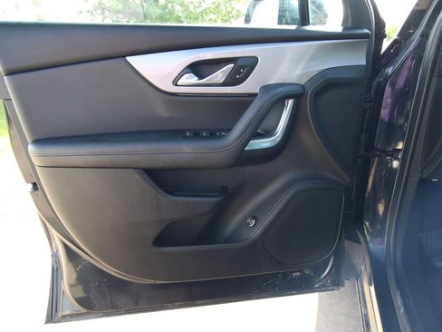 Used 2020 Chevrolet Blazer LT FWD image 37