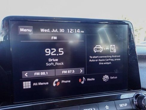 Used 2023 Kia Forte LXS w/ LXS Technology Package image 18