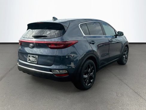 Certified 2022 Kia Sportage LX w/ LX FWD Value Edition Package image 7