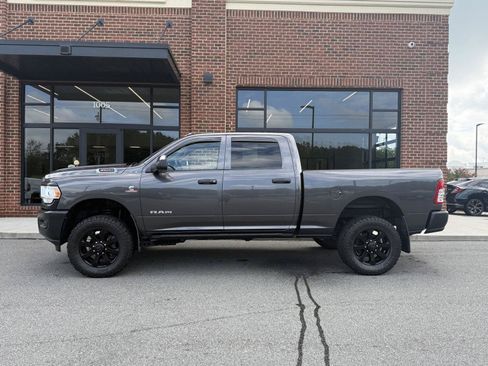 Used 2022 RAM 3500 Tradesman w/ Snow Chief Group AWD/4WD image 3