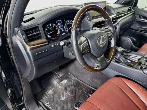 Certified 2021 Lexus LX 570 4WD w/ Sport Package image 9