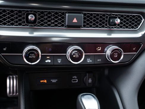 Certified 2025 Acura Integra A-Spec image 32