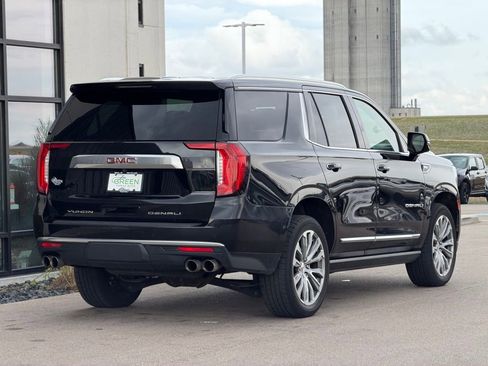 Used 2023 GMC Yukon Denali image 5