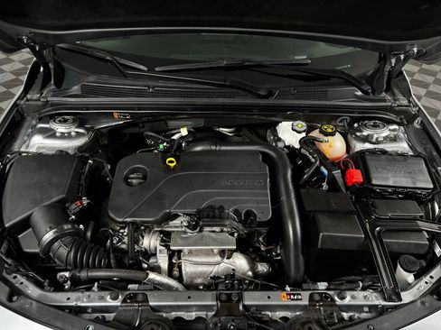 Used 2024 Chevrolet Malibu LT image 9