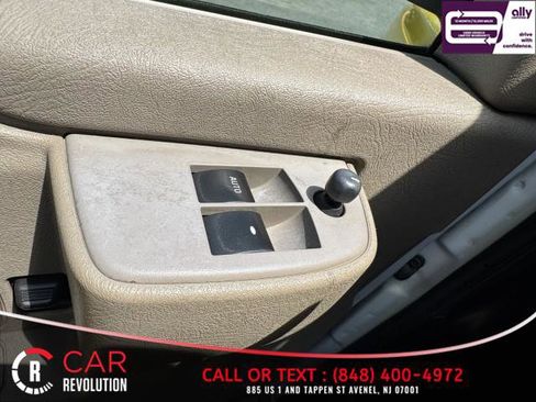 Used 2021 Chevrolet Express 2500 w/ Safety Package image 32