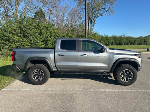 Used 2024 Chevrolet Colorado ZR2 w/ Technology Package image 15