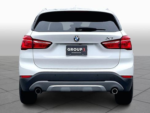 Used 2017 BMW X1 xDrive28i image 5