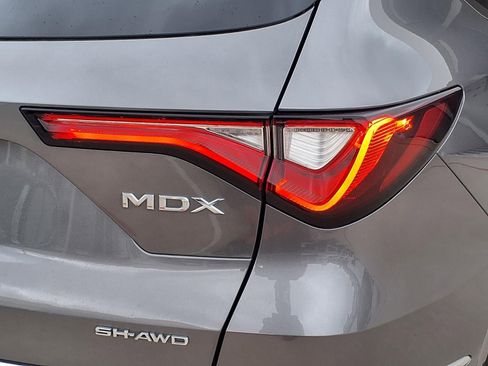 Used 2024 Acura MDX SH-AWD w/ Technology Package image 6