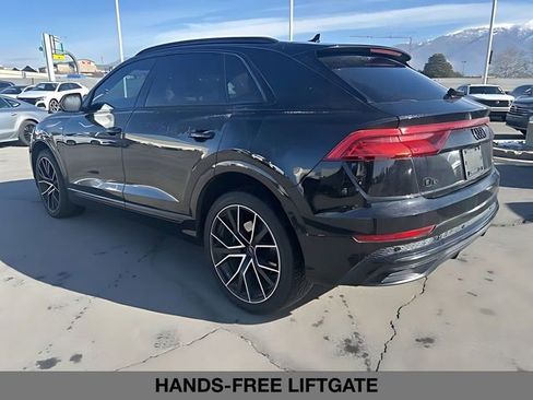 Used 2019 Audi Q8 Prestige AWD/4WD image 5