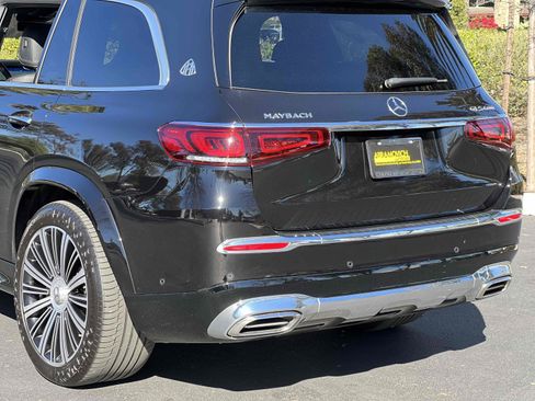 Used 2023 Mercedes-Benz Maybach GLS 600 4MATIC image 68
