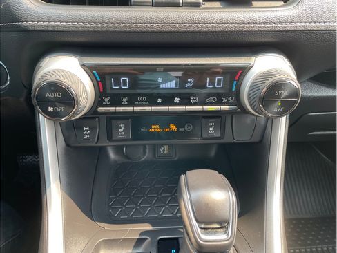 Certified 2023 Toyota RAV4 XLE Premium AWD/4WD image 22