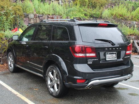 Used 2016 Dodge Journey Crossroad w/ Popular Equipment Group AWD/4WD image 7