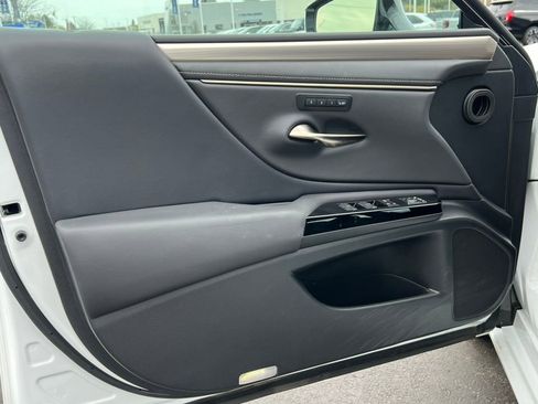 Used 2023 Lexus ES 350 F Sport w/ Accessory Package (Z2) FWD image 15