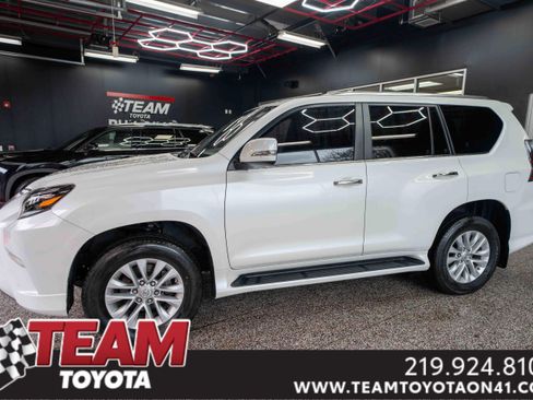 Used 2021 Lexus GX 460 Premium w/ Premium Package image 1