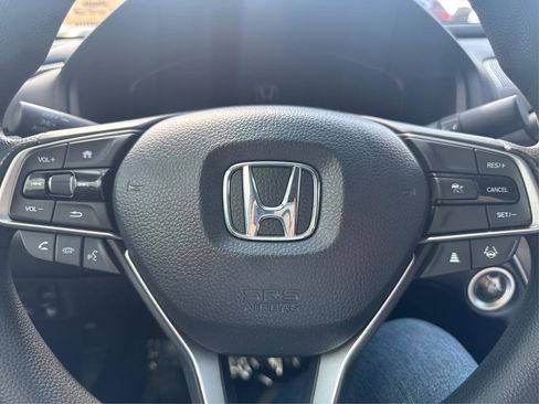 Used 2021 Honda Accord LX image 12