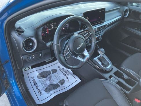 Used 2023 Kia Forte GT-Line w/ GT-Line Technology Package image 13