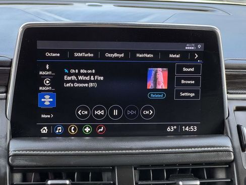 Used 2021 GMC Yukon XL SLT image 4