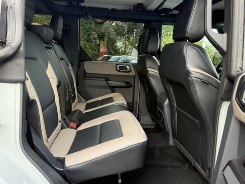 Used 2024 Ford Bronco Wildtrak image 22