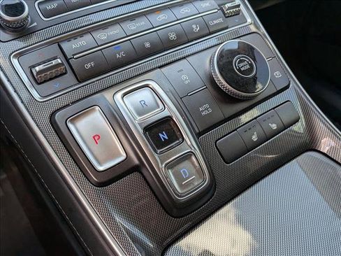 Used 2023 Hyundai Santa Fe SEL w/ Premium Package FWD image 12