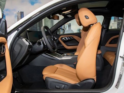 Used 2025 BMW 230i xDrive Coupe w/ Convenience Package image 20